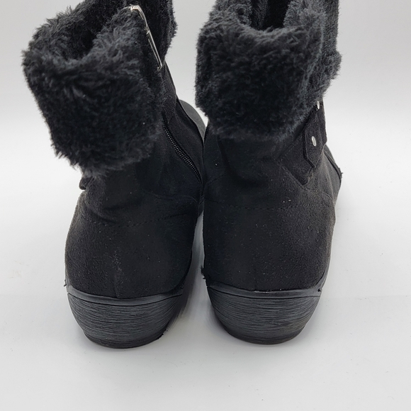 Cloudwalkers by Avenue Size 11W Black Boots with Rounded Toe. #1328 - Picture 7 of 8
